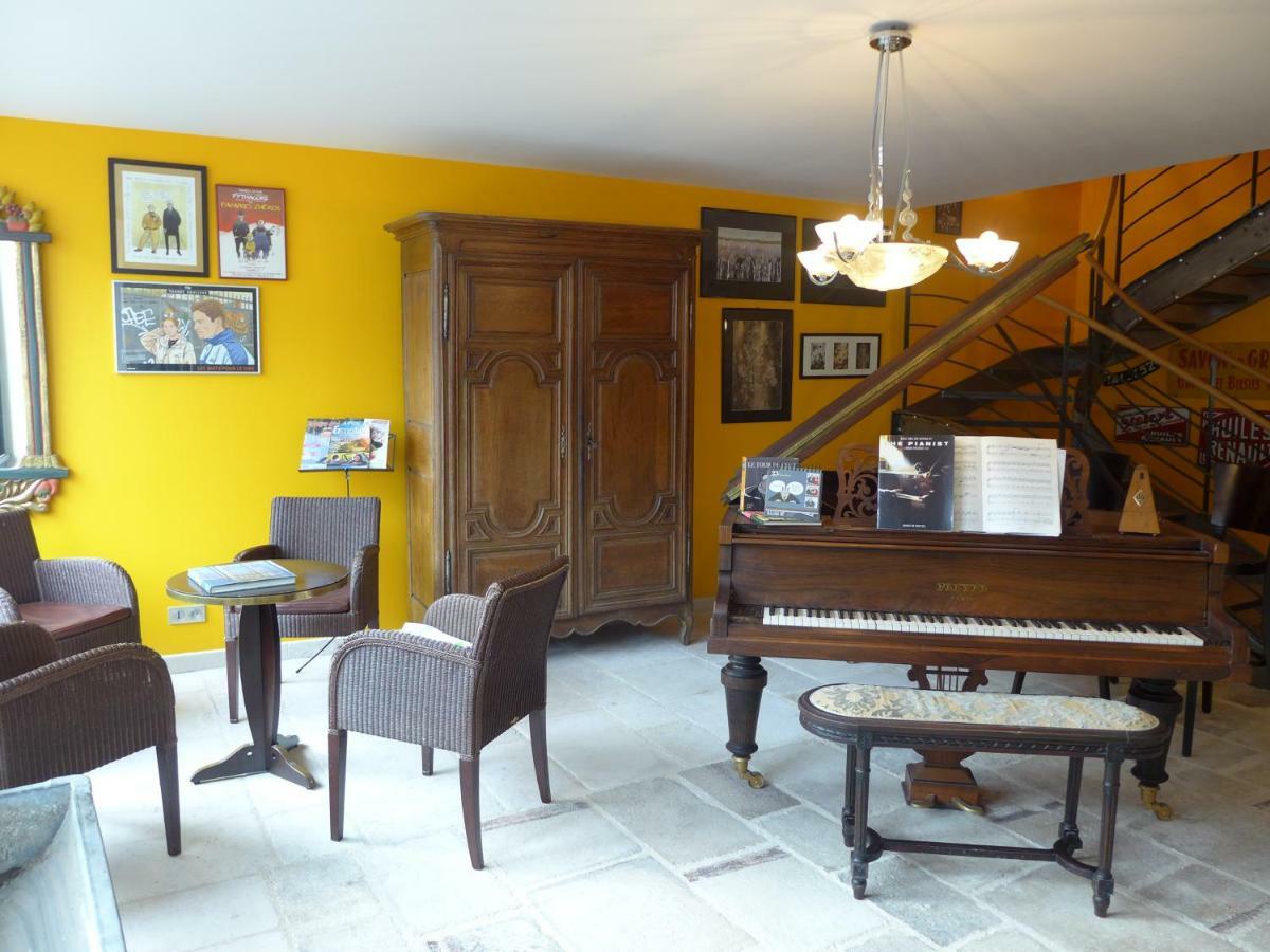 Hotel Le Piano Biesles Esterno foto